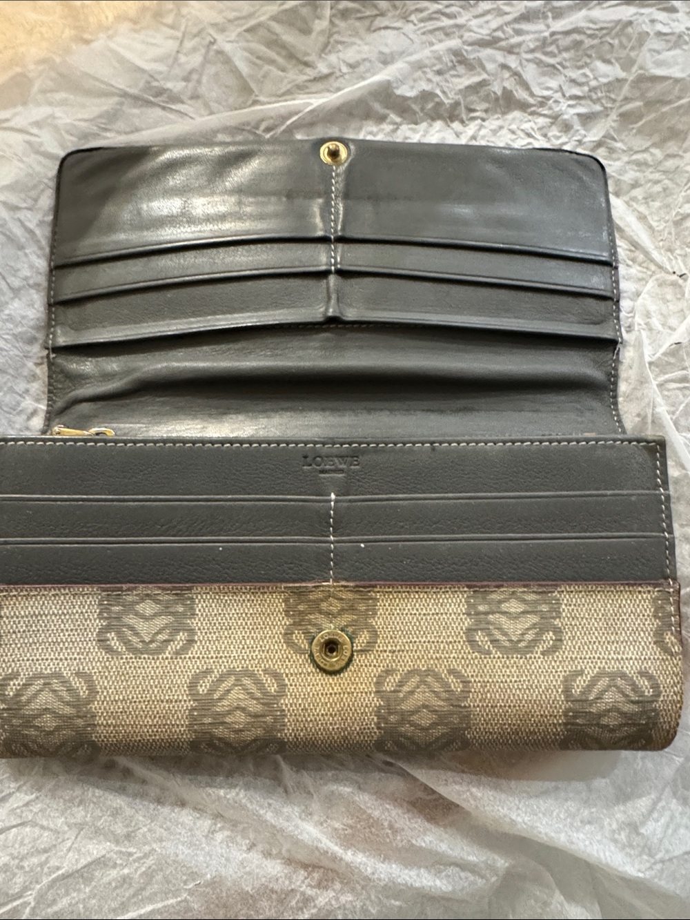 Loewe Patterned Beige Canvas Clutch Wallet - Picture 10 of 10